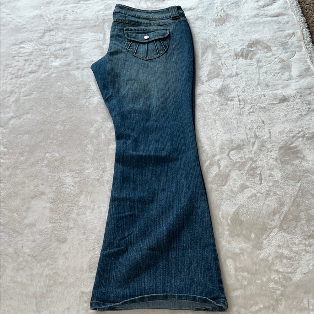 SO Women’s Blue SO Flare Wide Leg Jeans with Timeless Style Junior’s SZ 15
